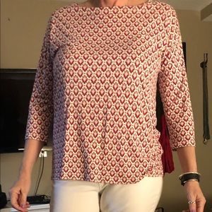 Flattering blouse.